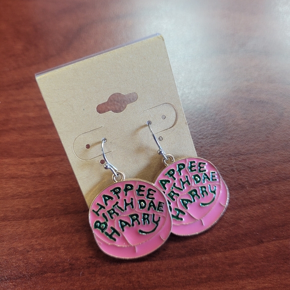 New Handmade Metal and Enamel Happy Birthday Harry Potter Dangle Earrings - Picture 1 of 5